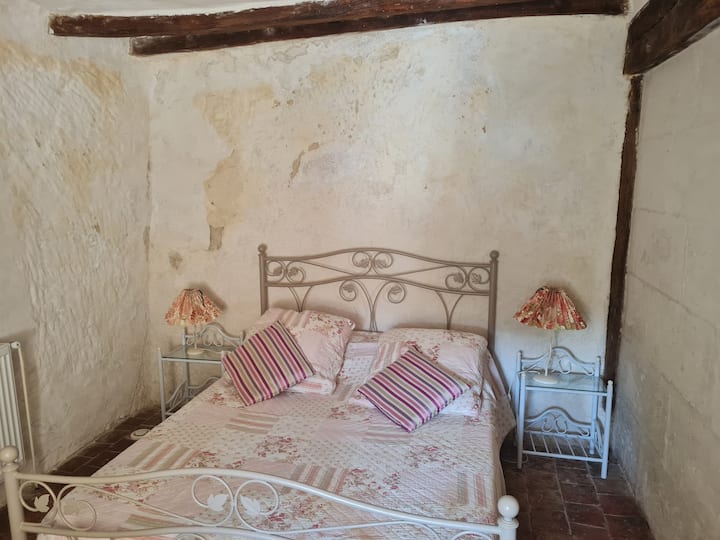 Spálňa s manželskou posteľou