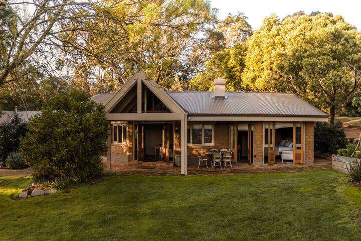 Tussie Mussie gallery image 2