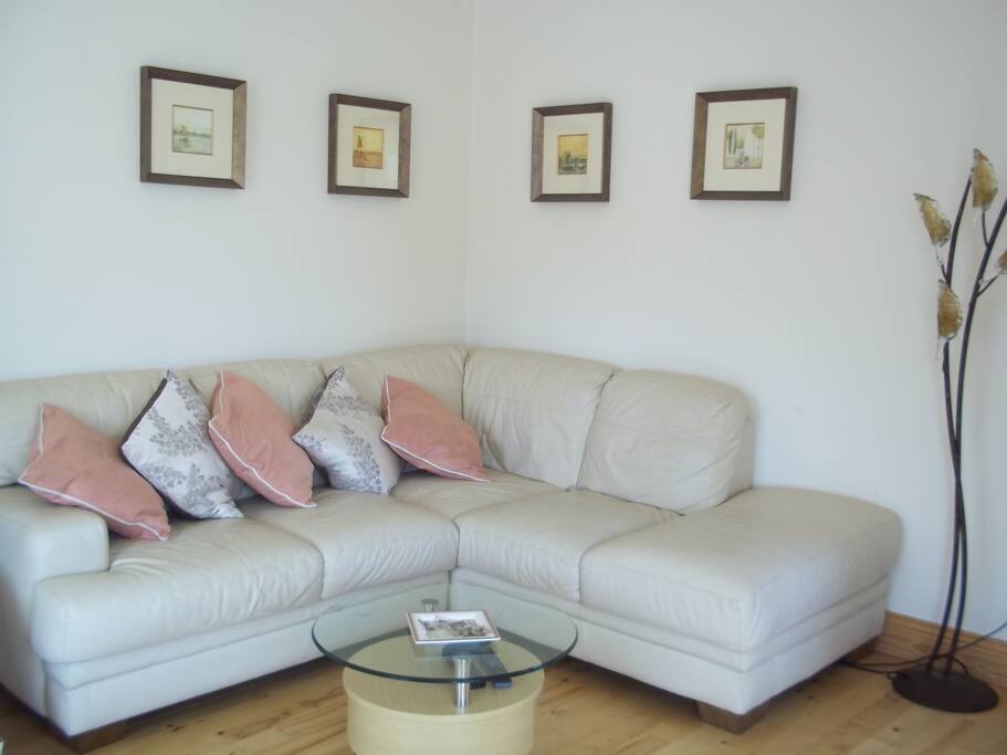 Front Sitting Room