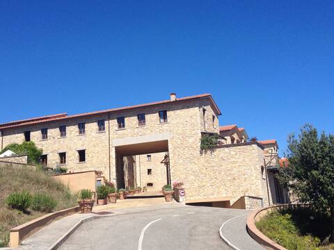 HOLIDAY HOME APARTMENT_ GAIOLE IN CHIANTI