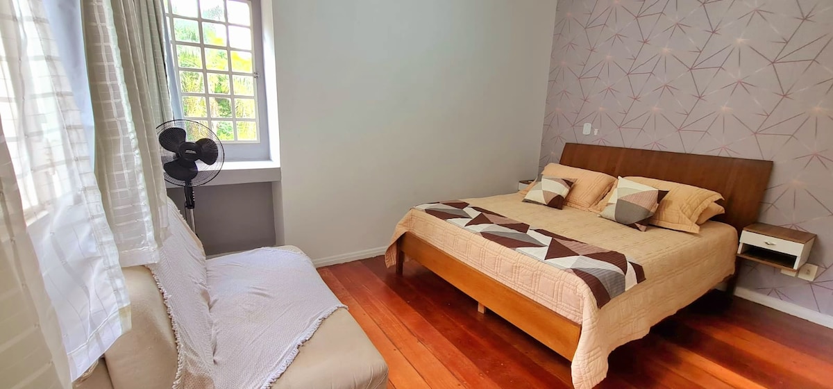 Двойно легло + 1 разтегателен диван