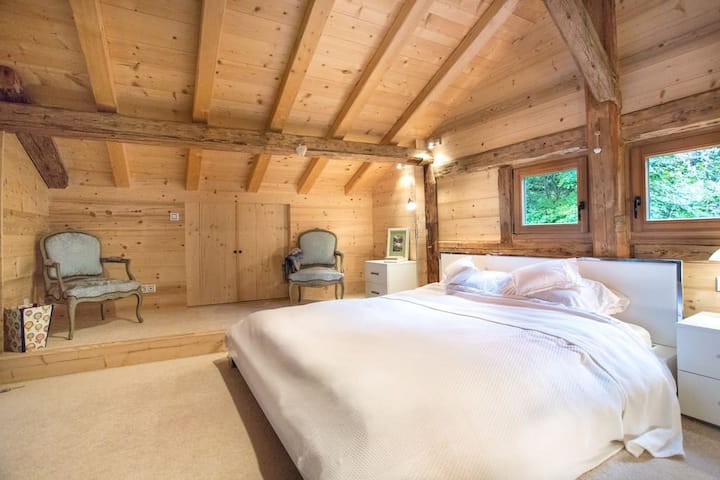 Главна спална соба 