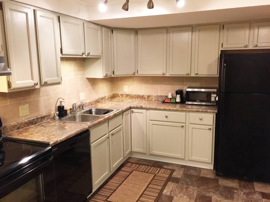Full Kitchen