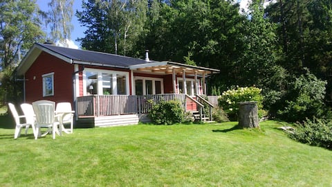 Peaceful fishing cottage @LAKE