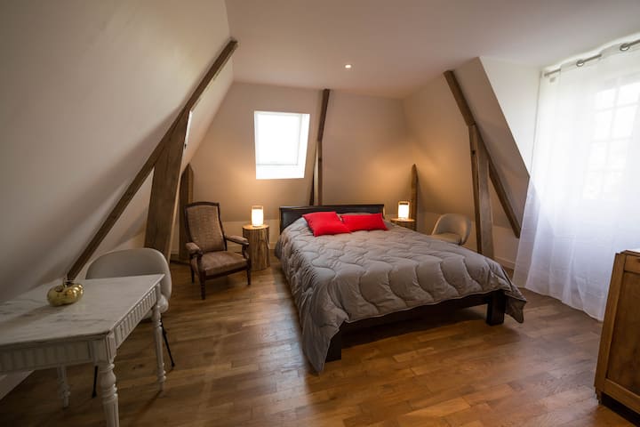 chumba cha 3 ghorofani