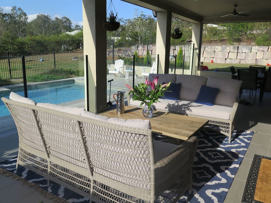 Outdoor entertaining area