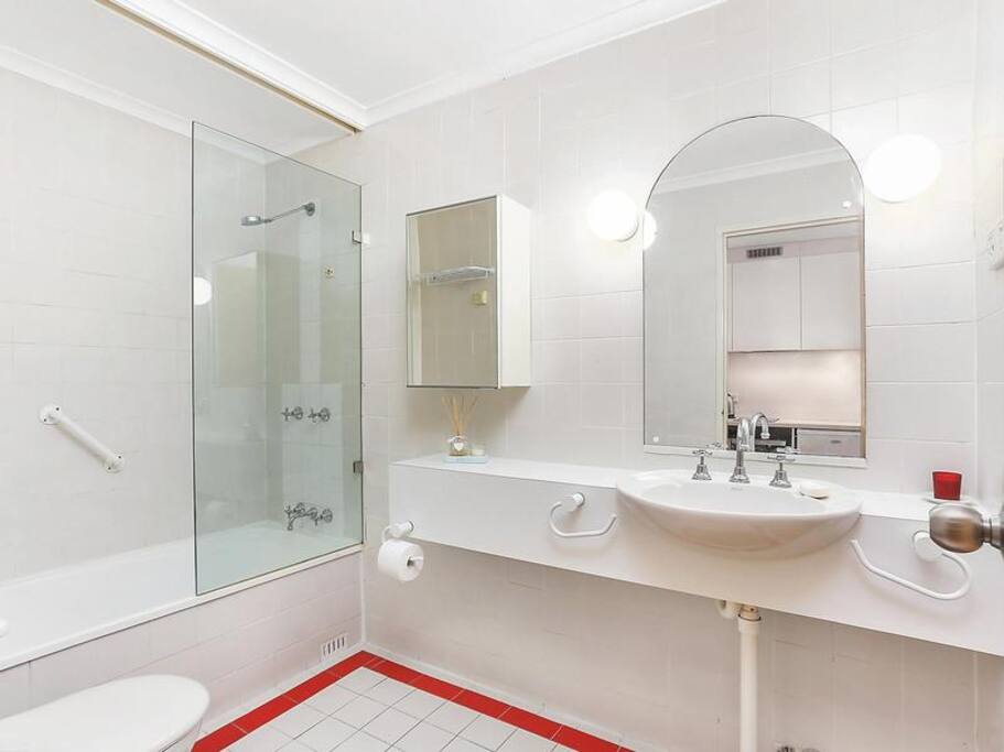 Good size bathroom