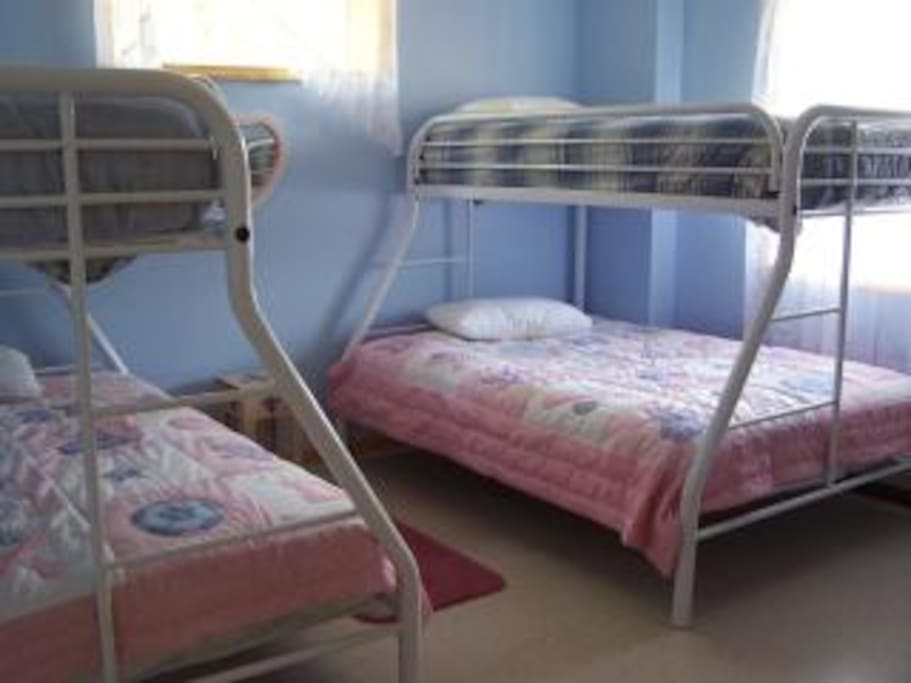 Two Bedrooms have Two Twin Beds