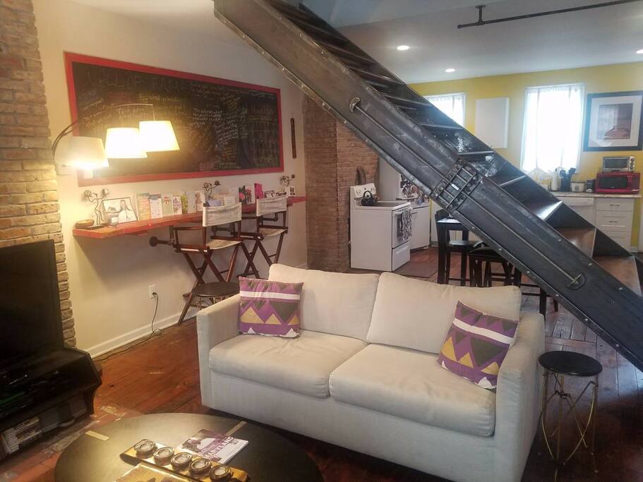 Pull out couch with queen bed