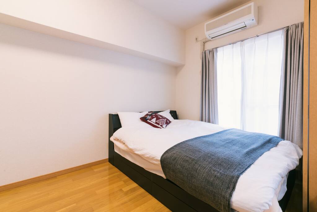 Double Size Bed!! I chose the HIGH QUALITY Mattress. The Mattress is soooooo comfortable! Many guests told me they loved the bed!!