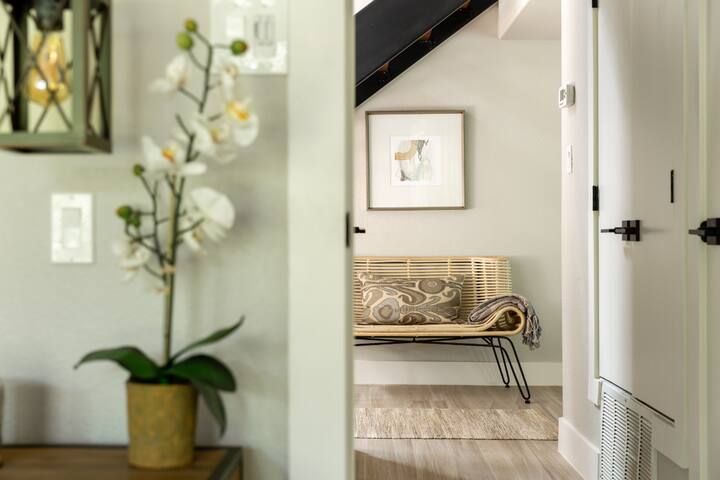 Waterfront Oasis on Lake Travis gallery image 4