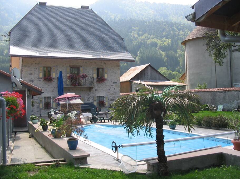 Piscine chauffée de mai à septembre