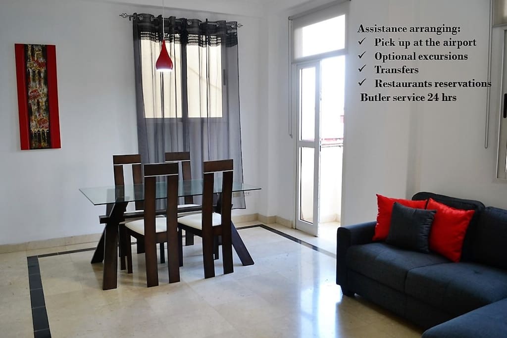 Full assistance + personalized service = nice experiences. We assist to you arranging activities for justifying the license: people to people. We provide a mobile with a cuban line for using during your staying.