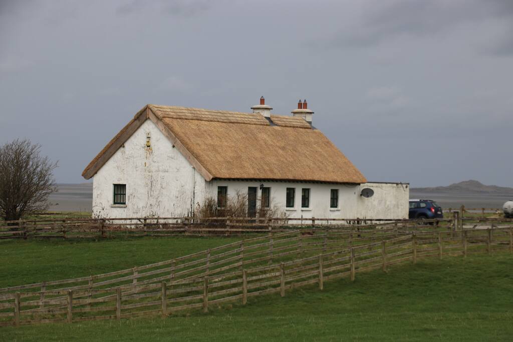 Modern Thatched Cottage sleeps 4 Cottages for Rent in County Sligo
