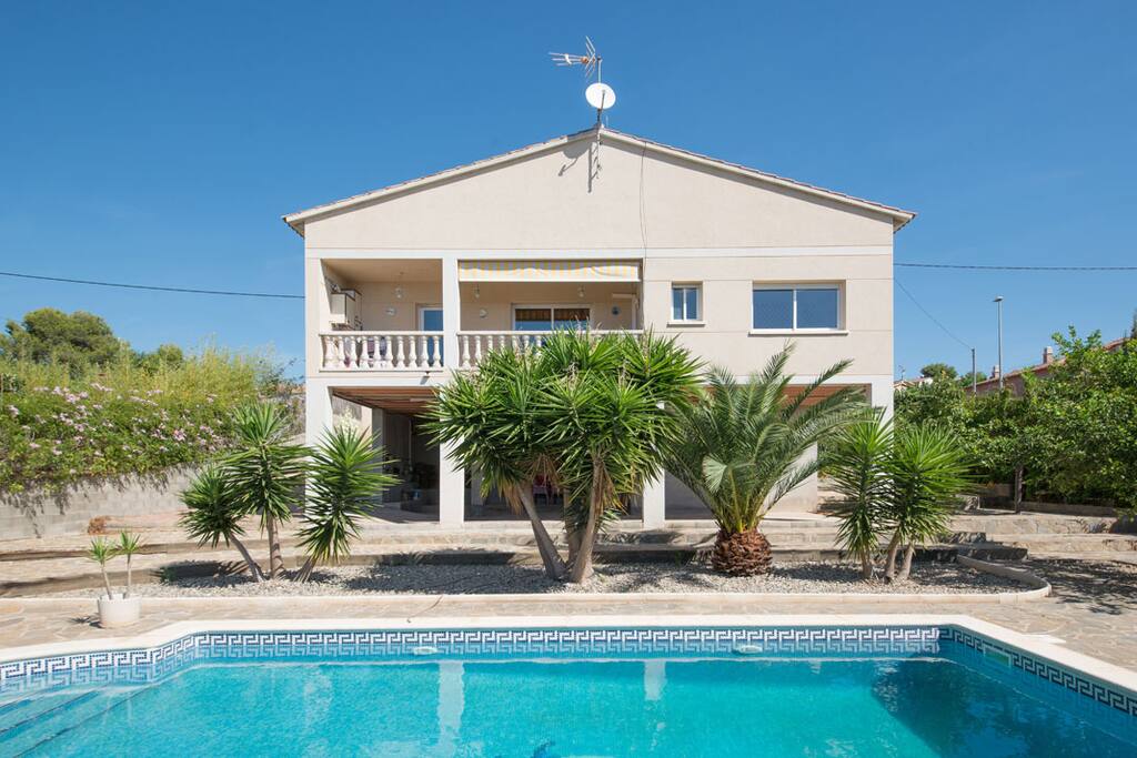 vista exterior-piscina