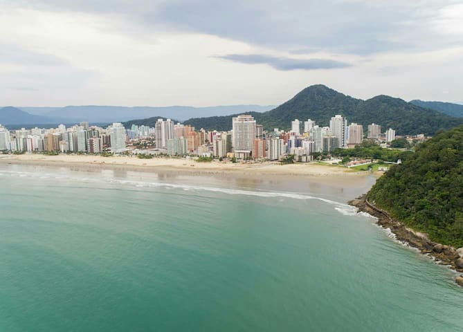 Apt Aconchegante Canto  do Forte , garagem e wifi