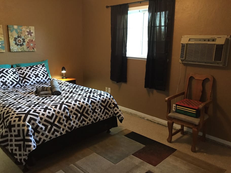 Whether you prefer light or dark, you can have it your way with plenty of natural light or darkness that the curtains provide.