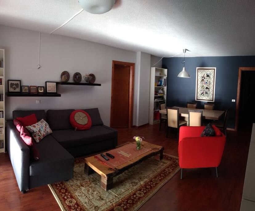 Dining/living room