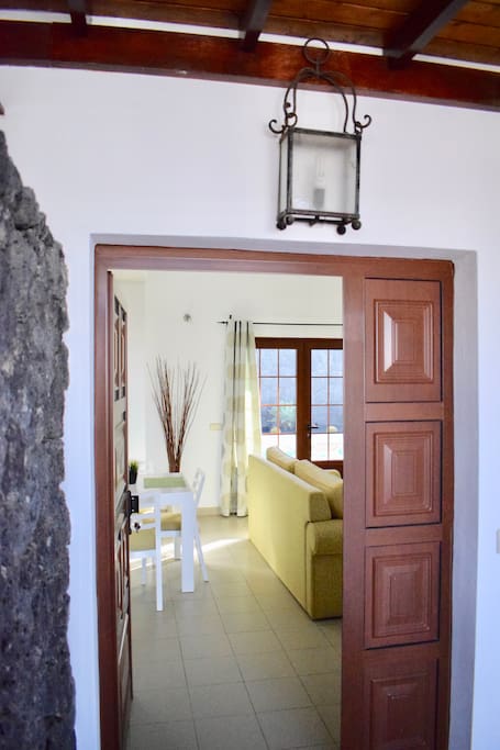 Entrance / Entrada