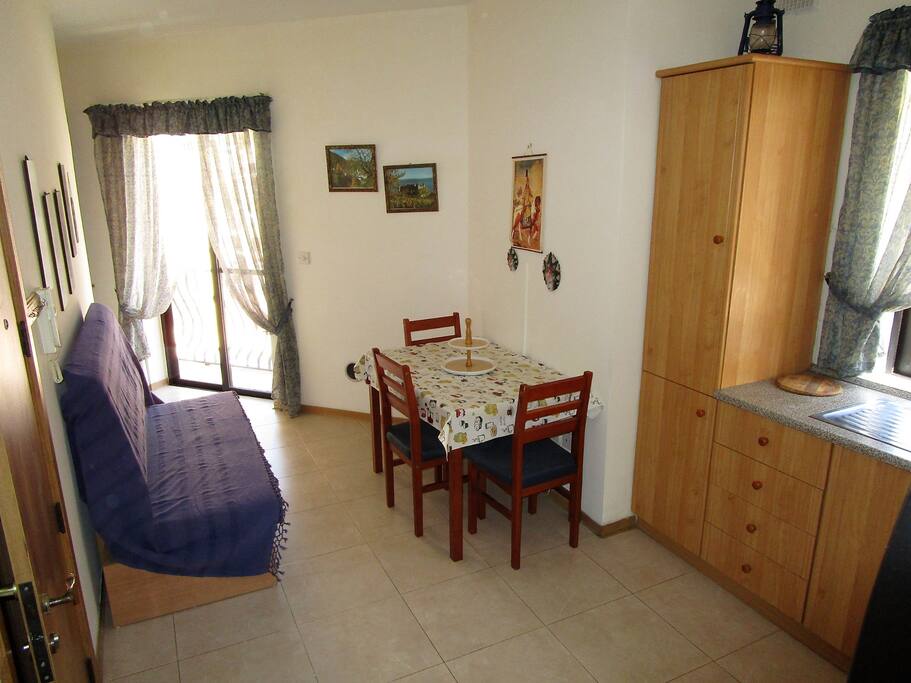 Kithen / Dining area.