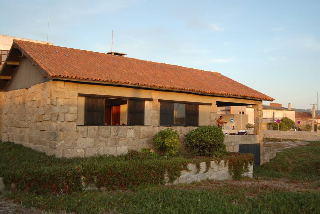 fachada voltada para o mar