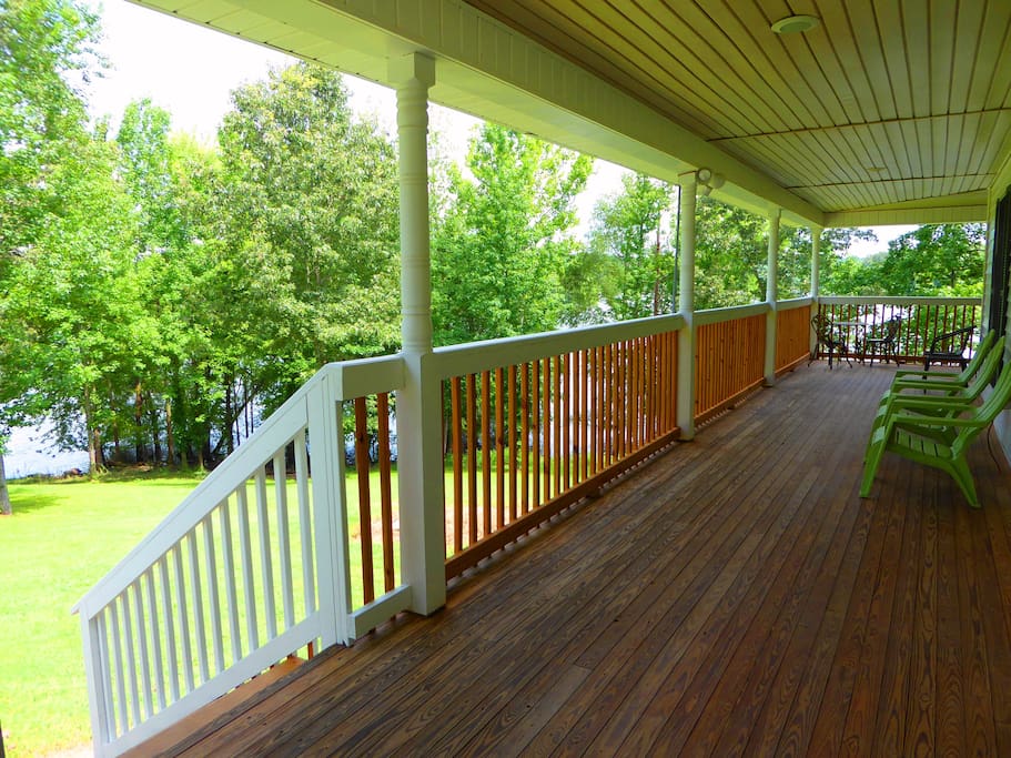 Relax on the huge wrap-around deck.