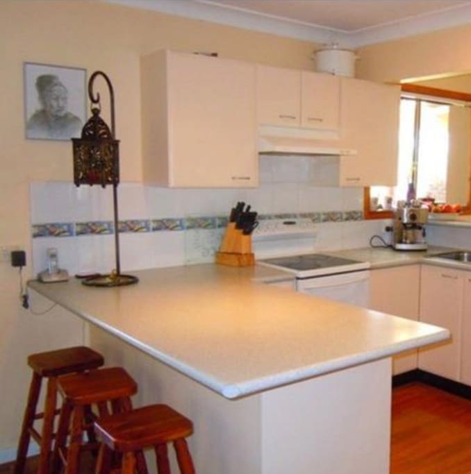 Spacious shared kitchen Nespresso coffee machine dishwasher full kitchen facilities