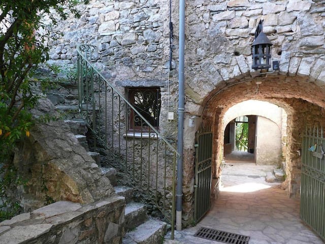 listing_image