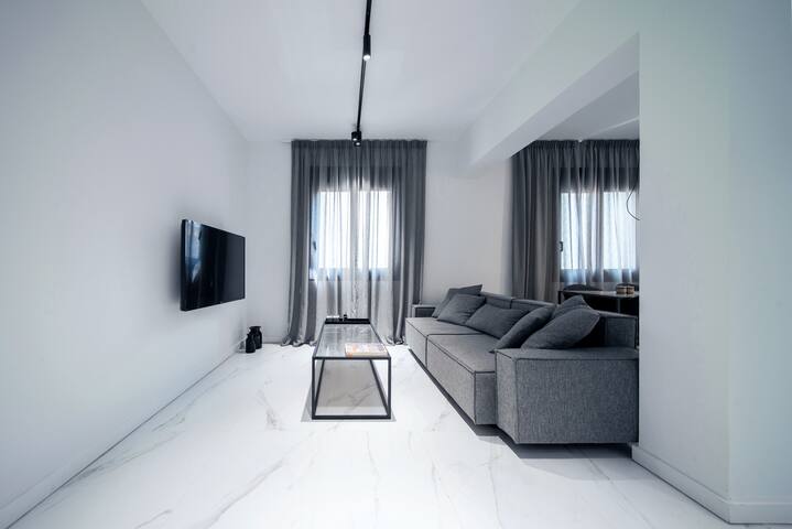 Heritage 404/Luxury Two Bedroom gallery image 5