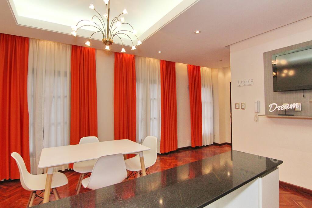 LIVING COMEDOR DE GRAN NIVEL