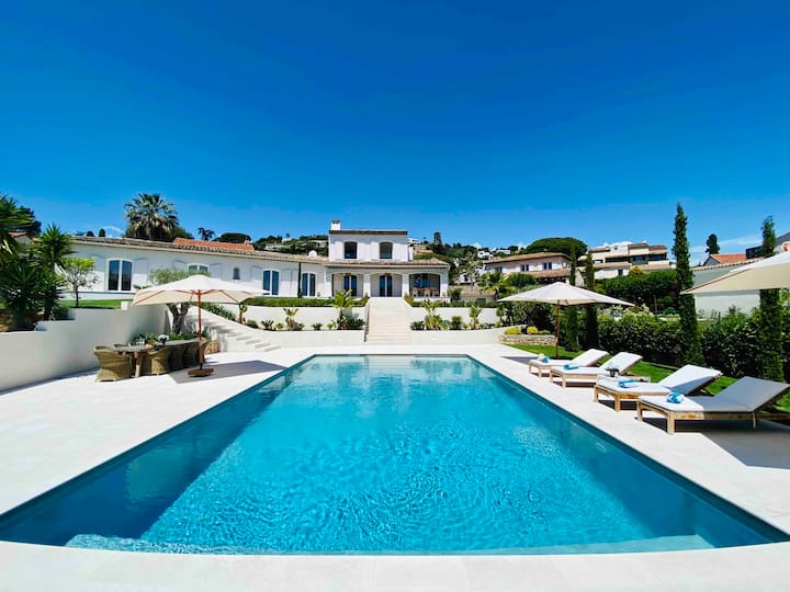 Elegant 4 Bedroom Sea View Villa Near Cannes - Antibes