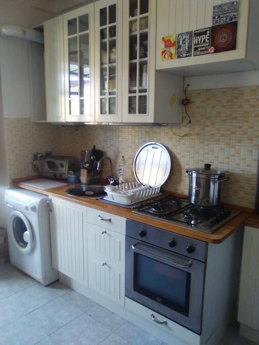 Cucina e Lavatrice.