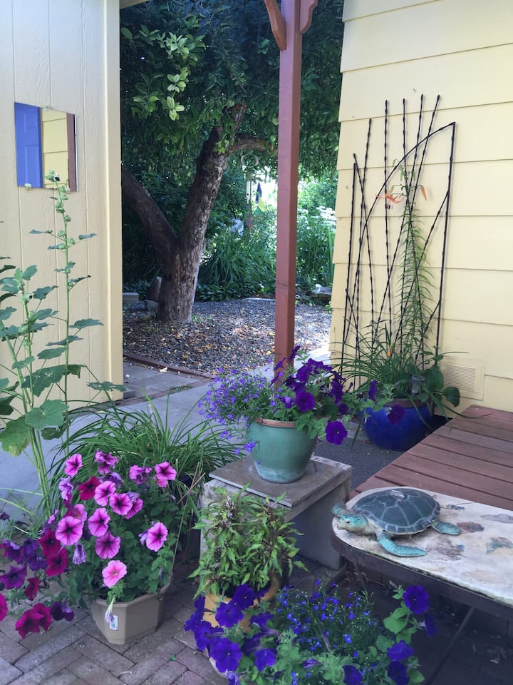 Yreka Holiday Rentals & Homes Yreka, CA Airbnb