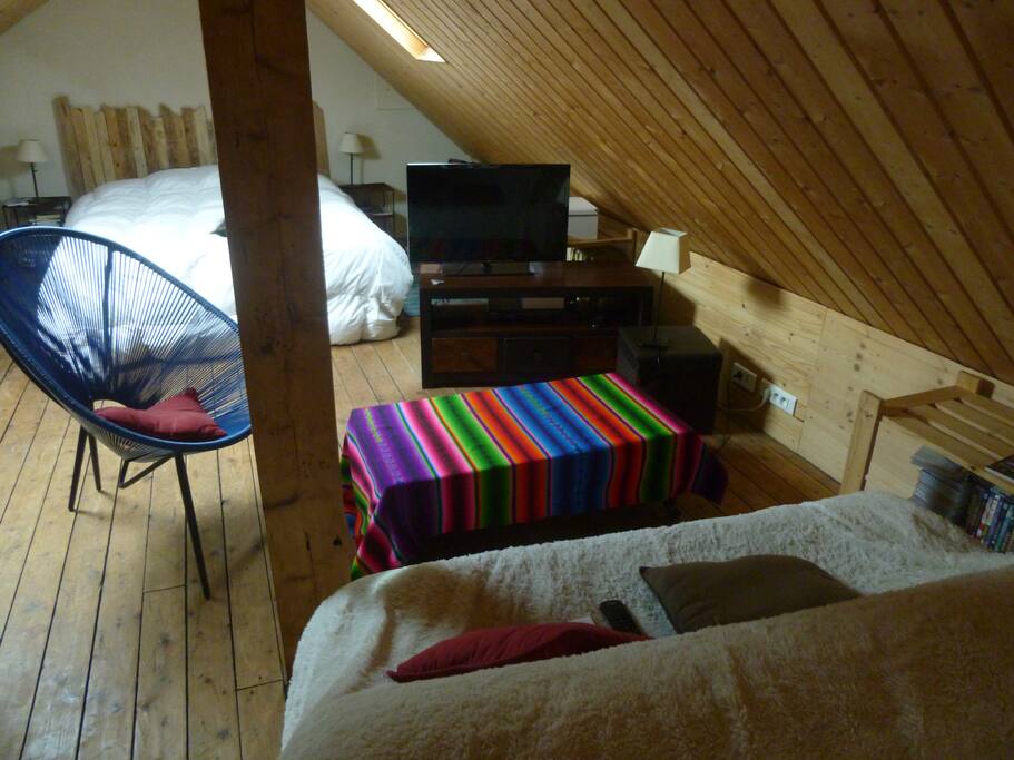 coin TV dans votre chambre