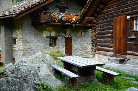 Picturesque chalet in the heart of the National Park