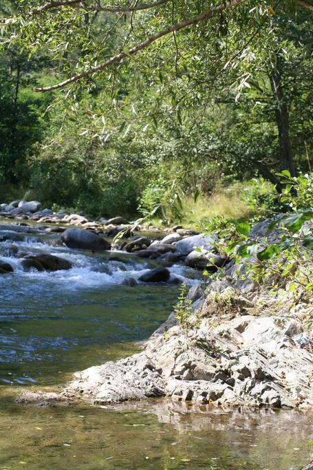 l'accès à la rivière