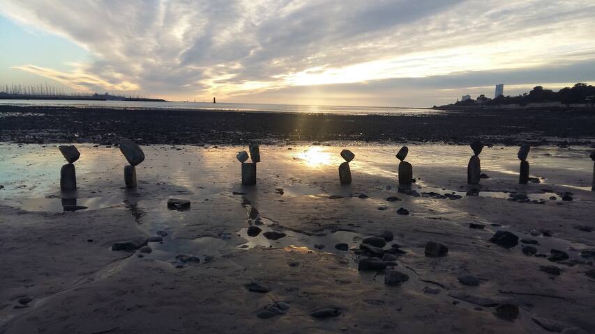 studio entre le vieux port et le marché