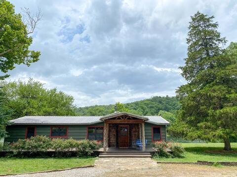 Sugar Magnolia River House