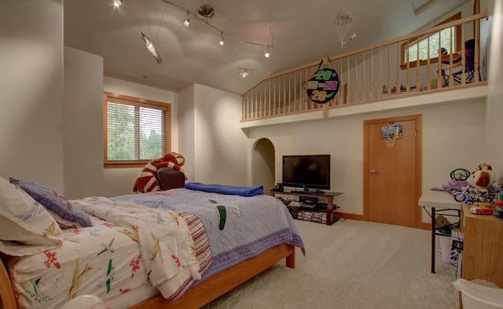 "Marc's Room"