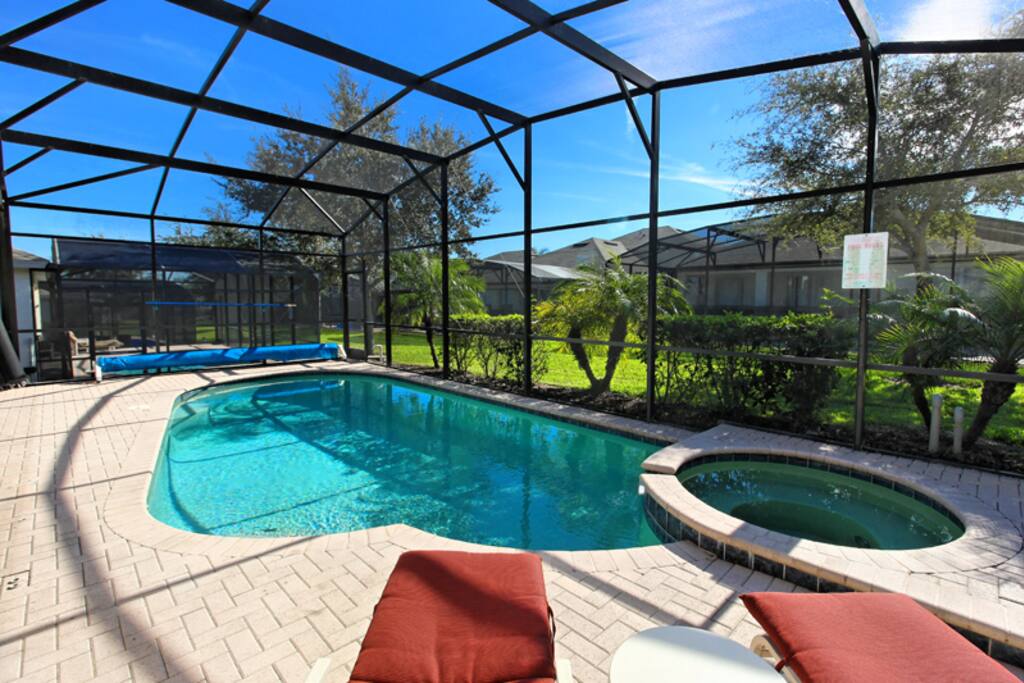 The Palm Trees & Viburnum bushes provide extra pool and spa privacy.