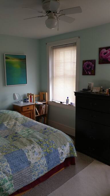 Upstairs bedroom with full size bed