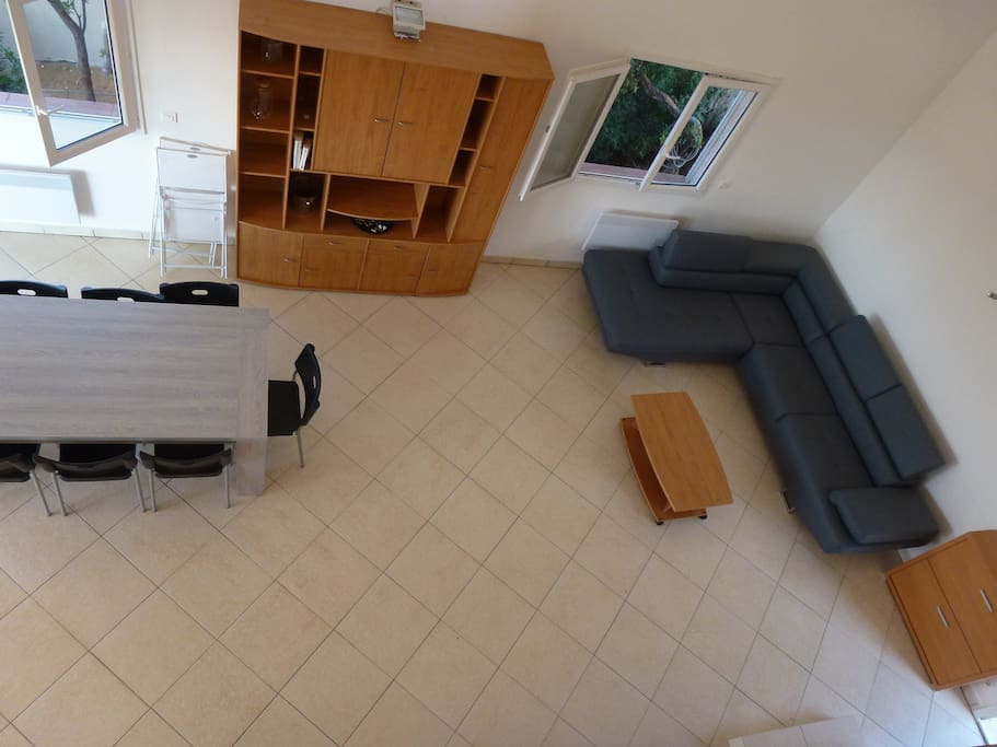 vue de la mezzanine des pièces de vie