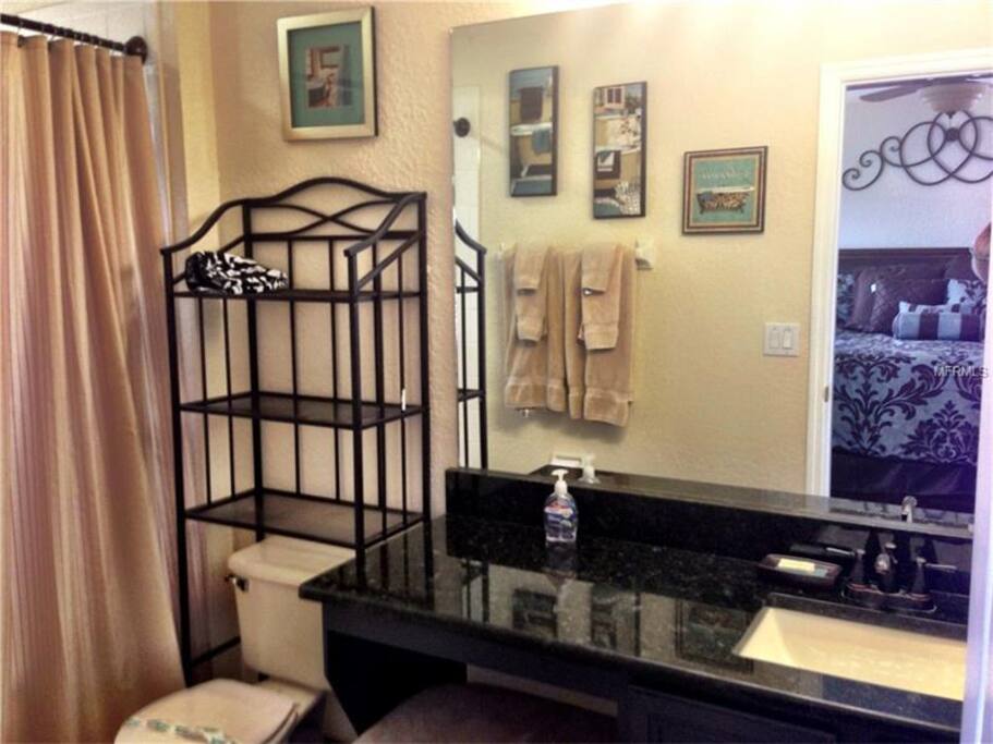 masterbathupstairs