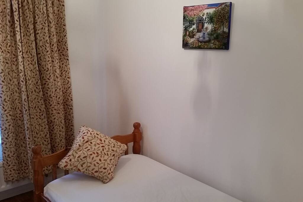 ground floor single room
