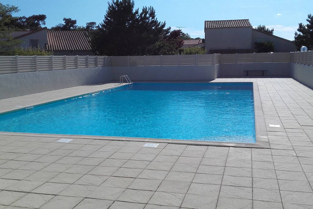 Piscine de la résidence