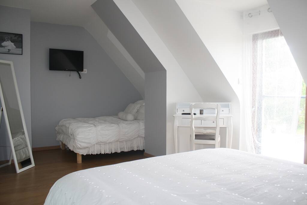 Chambre LOU (lit de 120x190)