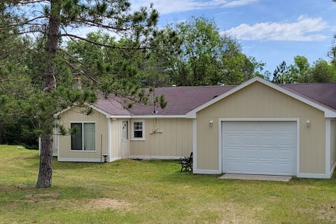 Miller Cabin - Spacious four bedroom cabin