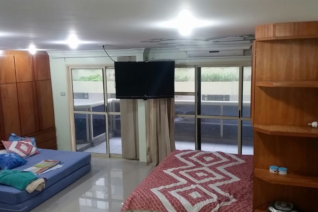 SUITE 01