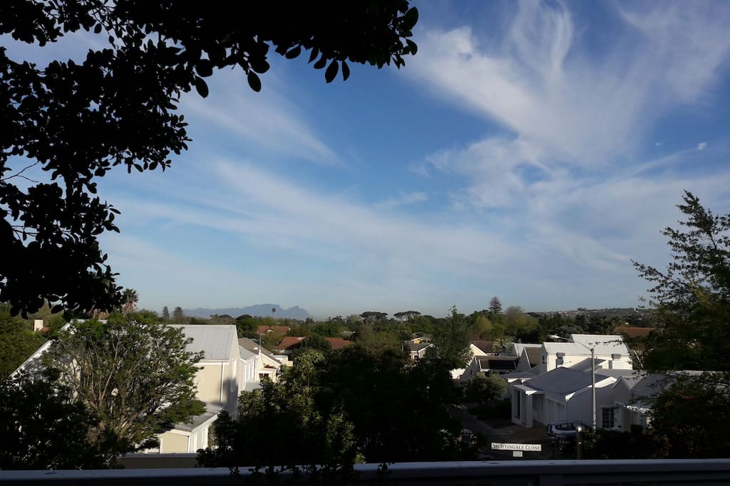 Yes, that would be table mountain easily visible on a clear day. Put the champagne on ice!