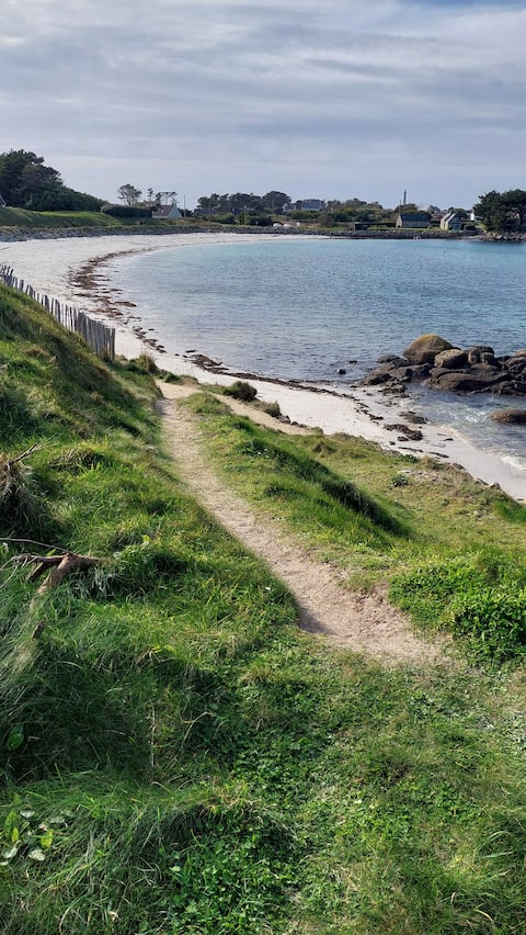 SableDoré house: feet in water, panoramic sea view